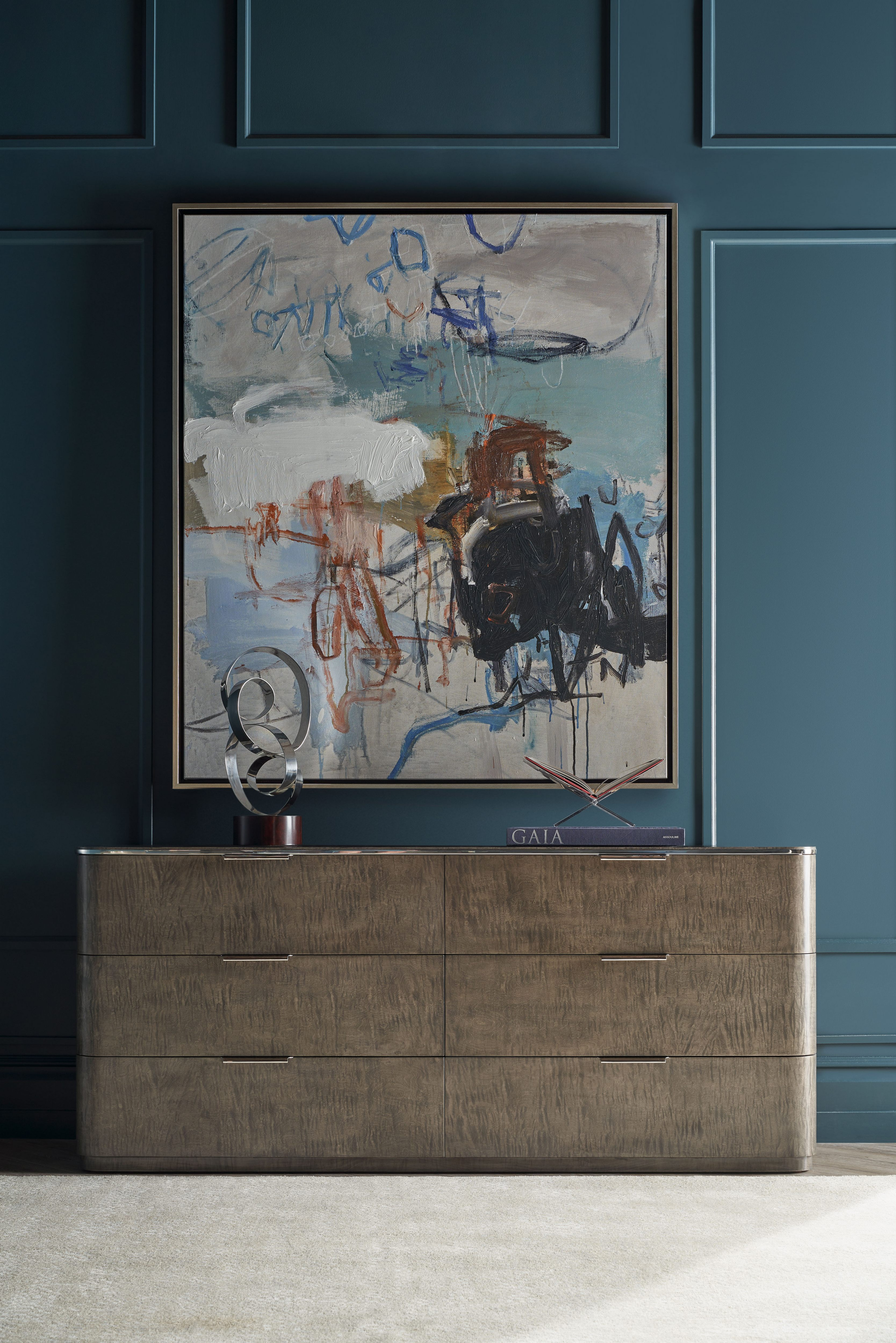 Hudson Dresser | Theodore Alexander