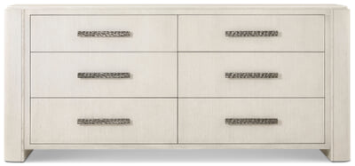 Essence Dresser