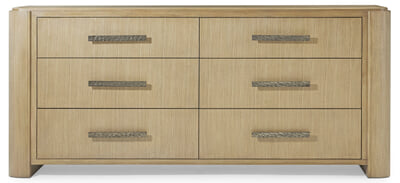 Essence Dresser