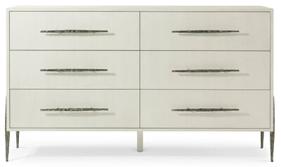 Essence Dresser
